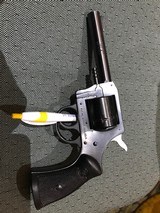 H & R 929 Revolver - 7 of 10
