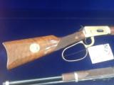 Ultra rare Winchester john Wayne 1 of 300 model 1894 set as new in factory display case - 2 of 10