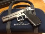 As new smith & Wesson model 4506 45 acp. - 1 of 5