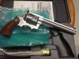 Clean ruger RedHawk 44 magnum 7 1/2 in stainless with box - 2 of 4