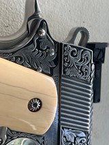 Outstanding engraved clot stainless gold cup with antique carved ivory grips - 13 of 20