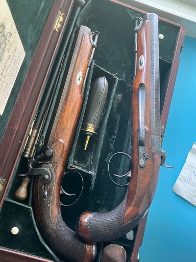 Incredible cased pair of Mortimer percussion belt pistols - Image 8 of 14