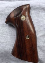 S & W N frame sq butt Presentation Grips - 2 of 5