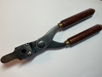 Winchester 45-75 WCF Bullet Mold (5th model) Pristine - Image 1 of 6