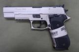 Sig Sauer P220 45 acpstainless - 2 of 2
