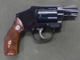 Smith & Wesson model 40-1
38 special - 1 of 2