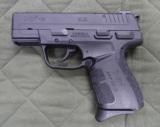 Springfield Armory XDE 9 mm - 2 of 2