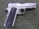 KImber stainless pro carry
II
45 acp - 2 of 2