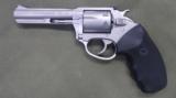 Charter Arms pathfinder stainless 22 LR - 2 of 2