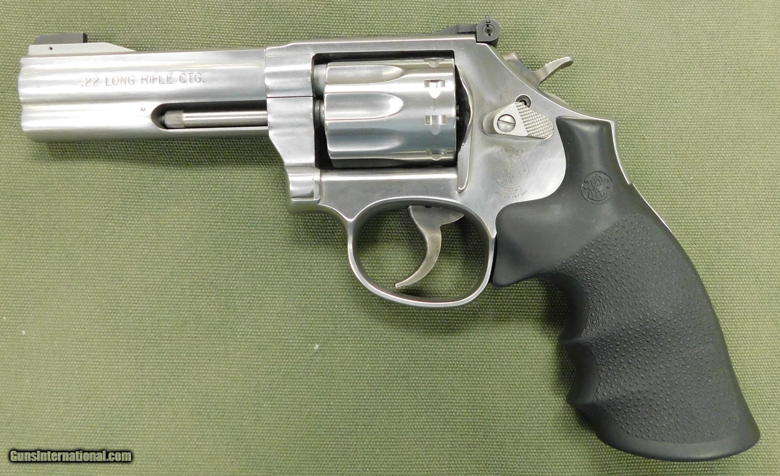 Smith & Wesson model 610 22 LR