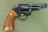 Smith & Wesson model 19-5 357 magnum - 2 of 2