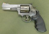 Smith & Wesson model 686-5, 357 magnum - 1 of 2