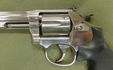 Smith & Wesson model 648 22 magnum - 2 of 7