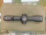 Leupold Mark 5HD
3.6 x 18 44mm - 1 of 3