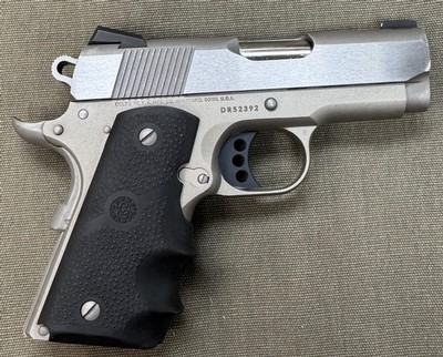 Colt Defender, 45 acp