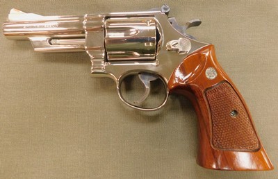 Smith & Wesson model 29-244 magnum - Image 1 of 2