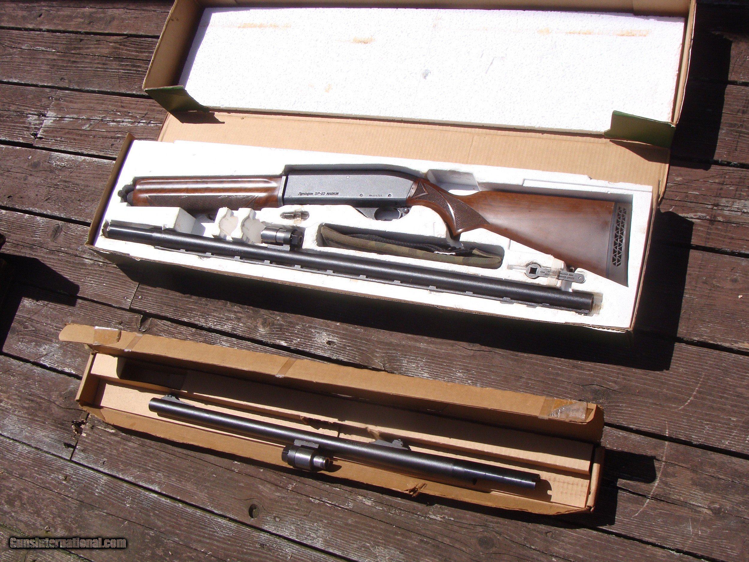 Remington SP 10 3 1/2 Magnum In Factory Box with Tool (Slug barrel also ...