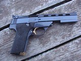 HIGH STANDARD VICTOR WITH BARREL WEIGHT NOT OFTEN FOUND WITH EXTRA MAGS!!!!! - 7 of 9