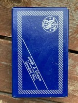 Smith & Wesson Model 60 no dash In Box With All Papers 1 3/4" pinned barrel R series - 4 of 8