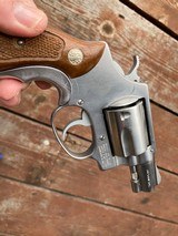 Smith & Wesson Model 60 no dash In Box With All Papers 1 3/4" pinned barrel R series - 3 of 8