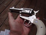 Ruger Vaquero 3 3/4" Bright Stainless Birdhead Near New In Box 45 LC - 2 of 6