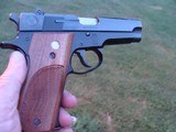 Smith & Wesson model 39-2 As Or Near New Approx Mid 1970's Beauty All Original Flaws No Flaws Not Likely To Find One Nicer - 5 of 5
