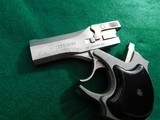 High Standard 22 Magnum 2 shot Stainless Derringer. Bargain Banger You Can Carry In Any Pocket - 3 of 4