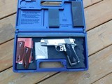 Colt Combat Commander Stainless In Box Near New Cond With Crimson Trace Laser - 1 of 8