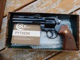 Colt 1963 Python With Box and Papers !!!!!!!....VERY RARELY ENCOUNTERED
VINTAGE HANDMADE PYTHON ***** - 1 of 20
