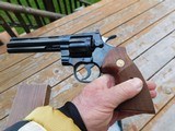 Colt 1963 Python With Box and Papers !!!!!!!....VERY RARELY ENCOUNTERED
VINTAGE HANDMADE PYTHON ***** - 8 of 20