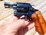 Smith & Wesson 36 No Dash Beauty Hardly Used Round Butt Goncalo Alves Brazilian Wood Grips Like Some Lew Horton Grips - 2 of 9