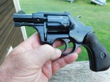 High Standard Sentinel Deluxe 9 shot 22 Snubby In correct factory box...Not too far from new quality beauty - 7 of 10