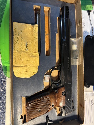 Smith & Wesson Model 41 1973 In Box Not Far From As New 7 3/8