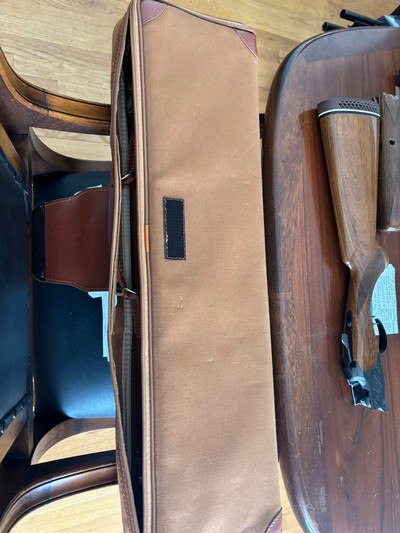 28 Ga Parker Repro In box test fired only with outter canvas 100% cond. This has the nicest wood and case colors of the many we've had - Image 6 of 14