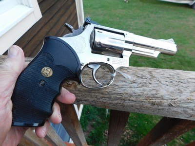 Smith & Wesson 19-4 Nickel From Our Bargain Corner Sale !!!!! Pinned and Recessed - Image 2 of 7