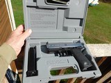 HK USP Stainless Compact Two Tone As New In Box Appears Unfired9mm RARE - 1 of 7