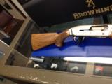 BROWNING MAXUS ULTIMATE ENGRAVED WALNUT - 10 of 12