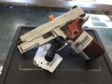 SIG SAUER P229 ELITE 9MM - 7 of 7