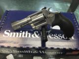 SMITH & WESSON MODEL 60 .357 - 1 of 7