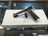 COLT 1911 SPECIAL COMBAT GOVERNMENT - 1 of 12