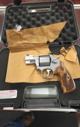 SMITH & WESSON 686 PERFORMANCE .357 - 1 of 7