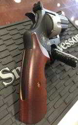 Smith and Wesson Model 329 PDAir Lite
- 7 of 11