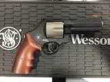 Smith and Wesson Model 329 PDAir Lite
- 2 of 11
