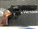 Smith and WessonModel 586 .357 Magnum - 3 of 12