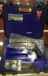 DAN WESSON .357 MAGNUM
- 3 of 10