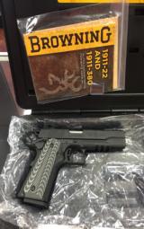 BROWNING 1911 .380 CAL, BLACK LABEL PRO W/NIGHT SIGHTS
- 2 of 10