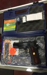COLT 1911 45ACP SERIES 70 NATIONAL MATCH GOLD CUP
- 1 of 9
