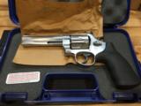 SMITH & WESSON MODEL 629 .44 MAGNUM
- 5 of 15