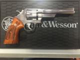 SMITH & WESSON MODEL 624 ANIB .44 SPECIAL
- 1 of 15