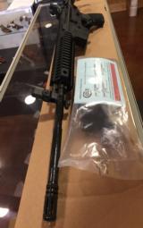 COLT LE6940 5.56 CALIBER AR-15 MONOLITHIC RAIL - 15 of 15